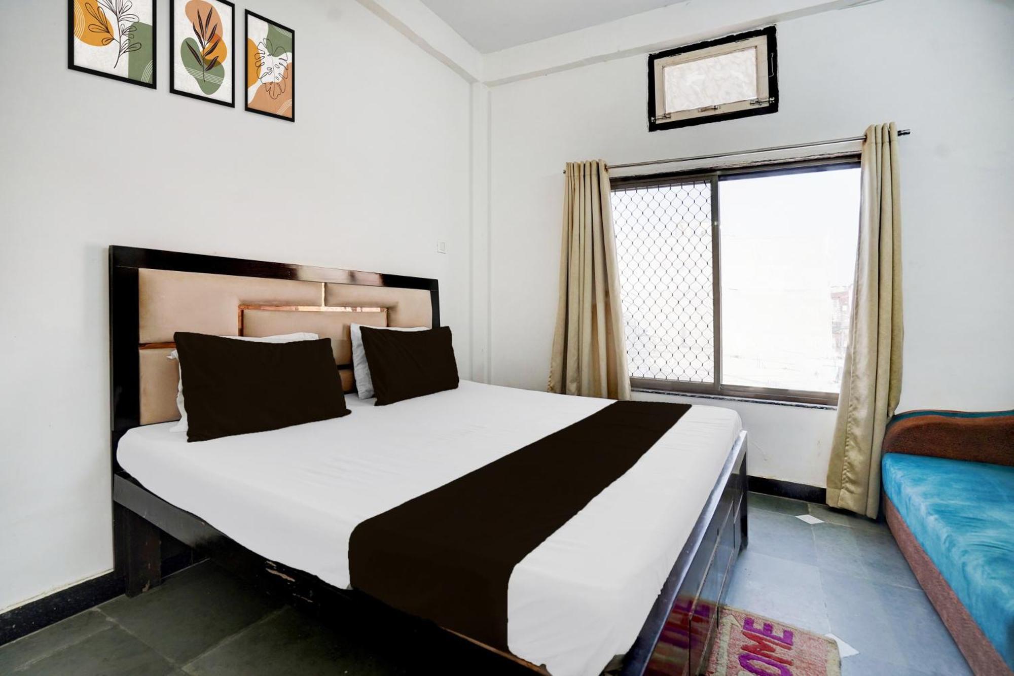 Hotel O Ramdut Palace Guest House Faizabad Luaran gambar