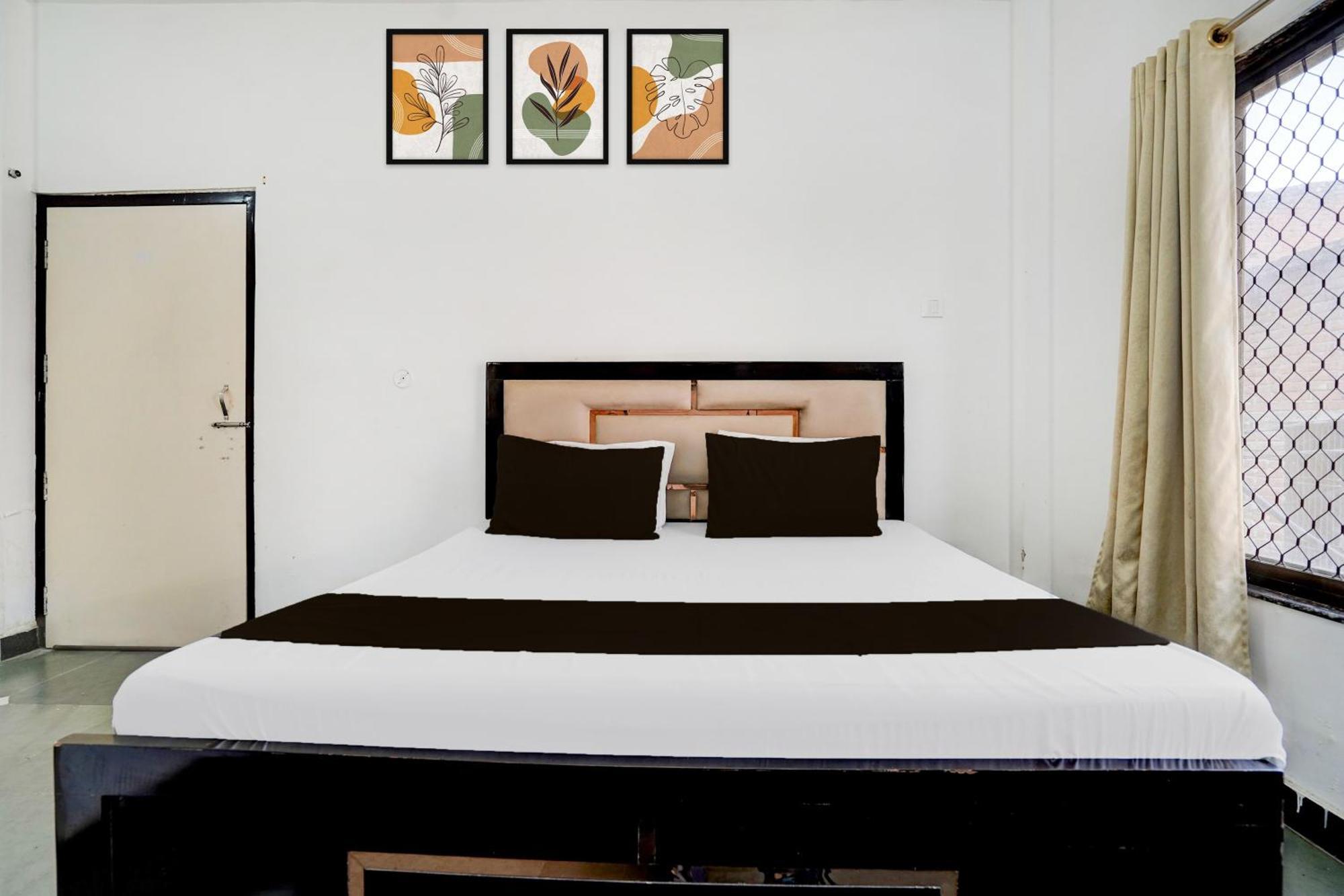 Hotel O Ramdut Palace Guest House Faizabad Luaran gambar