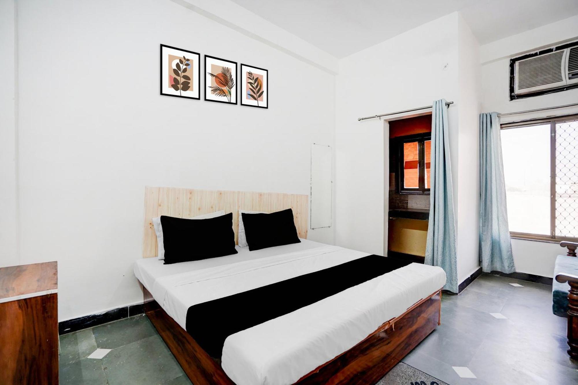 Hotel O Ramdut Palace Guest House Faizabad Luaran gambar
