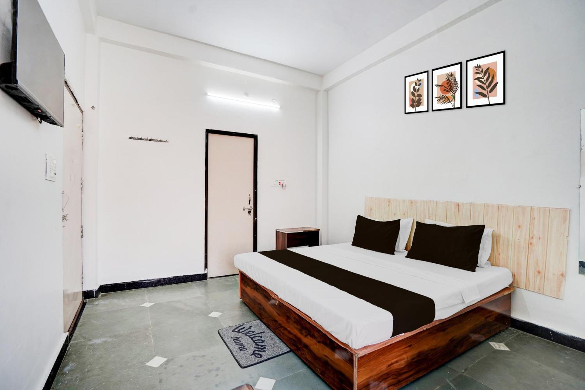 Hotel O Ramdut Palace Guest House Faizabad Luaran gambar